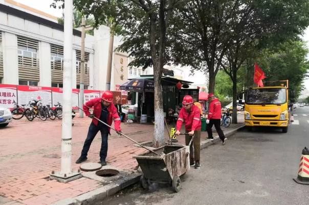 以“迅”应“汛”，向雨而行