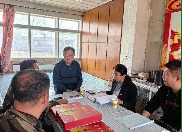yl6809永利皇宫调研组到帮扶点万发村调研指导
