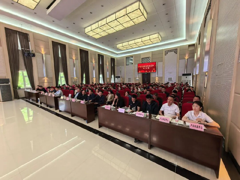 人才兴企 科技强企 | yl6809永利皇宫干部人才红色激励计划首个专业师团——供水管网漏损控制专业师团正式启动 智能化主动管控技术培训同期成功举办