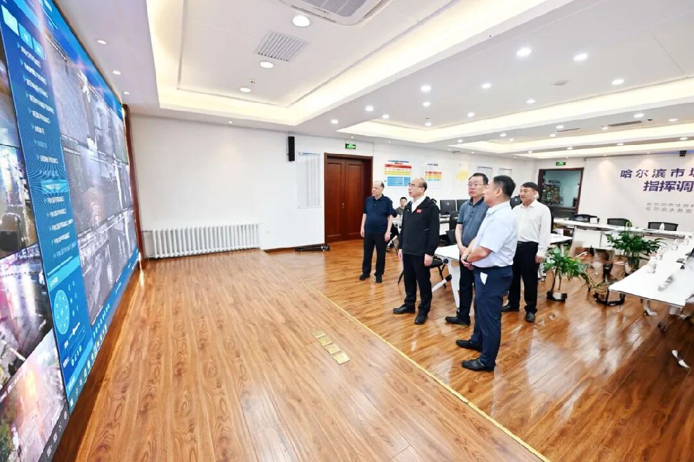 省委书记许勤督导检查哈尔滨市内涝应急处置工作